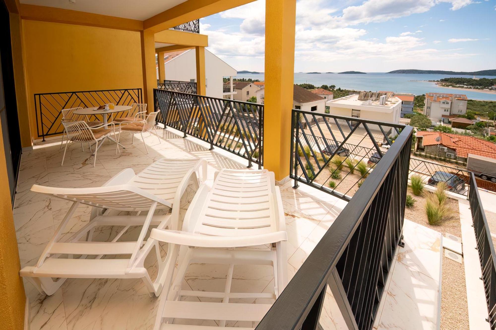 Mediterana Art Deco Resort (Adults Only) Šibenik Exterior foto