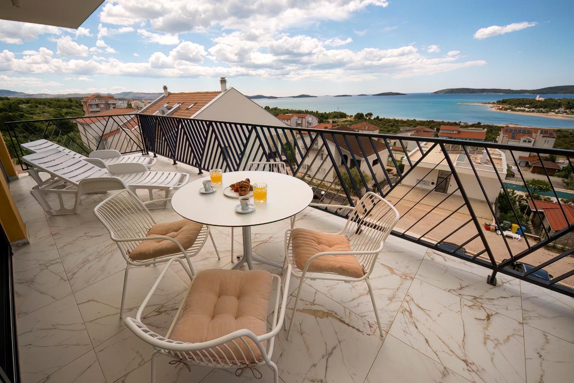 Mediterana Art Deco Resort (Adults Only) Šibenik Exterior foto